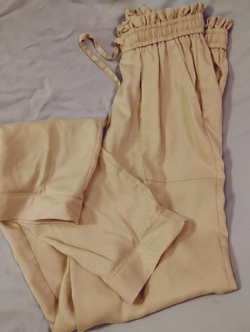 Garnet Hill Paperbag Adjustable Waist Tan Beige Lightweight Pants. Size M - Picture 7 of 14